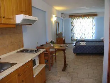 Alexis Aparthotel