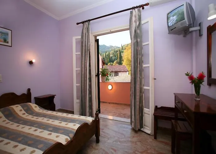 Alexis Aparthotel