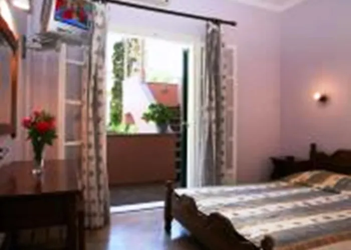Alexis Aparthotel