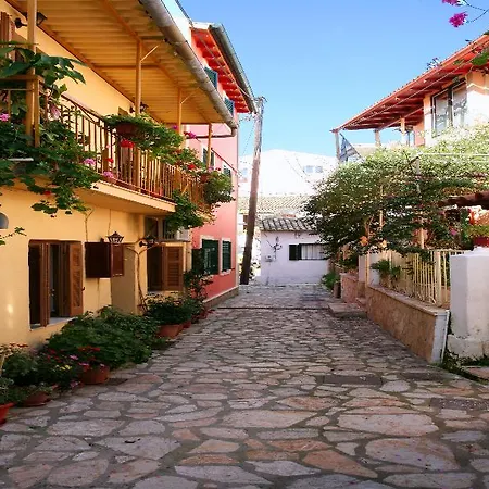 Lägenhetshotell Alexis Benitses (Corfu)